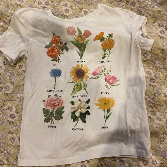 Flower Tee, gently used condition. - Picture 1 of 2